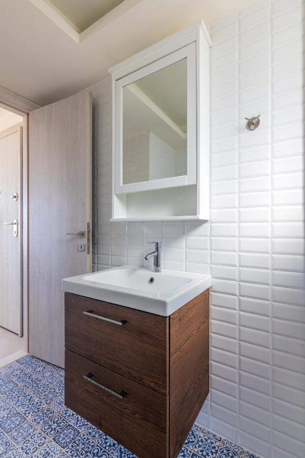 3 Bedroom Villa With Stunning Sea View & Private Parking Elia  Zewnętrze zdjęcie